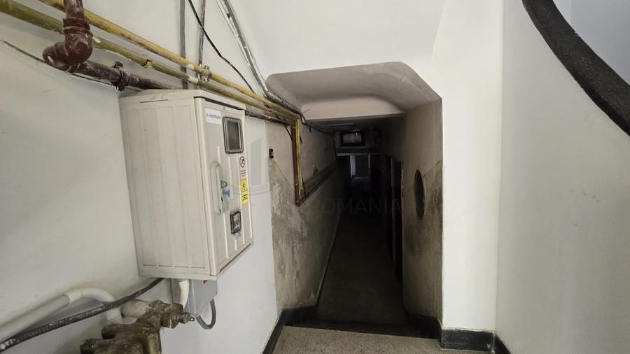 Apartament cu 4 camere circular în Banu Manta