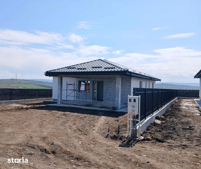 Casă cu 4 camere cu Teren 530 Mp în Miroslava