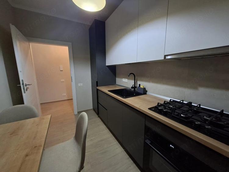 Apartament cu 2 camere decomandat în Giroc