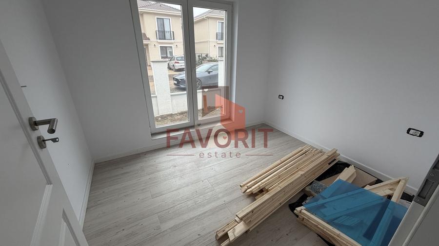 Duplex cu 3 camere cu Canalizare în Moșnița Nouă