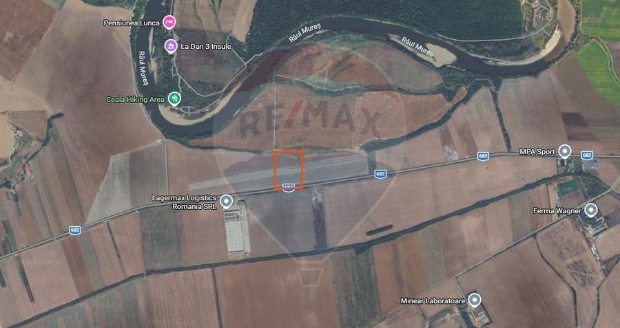 Teren agricol extravilan de 32600 mp, în Sud