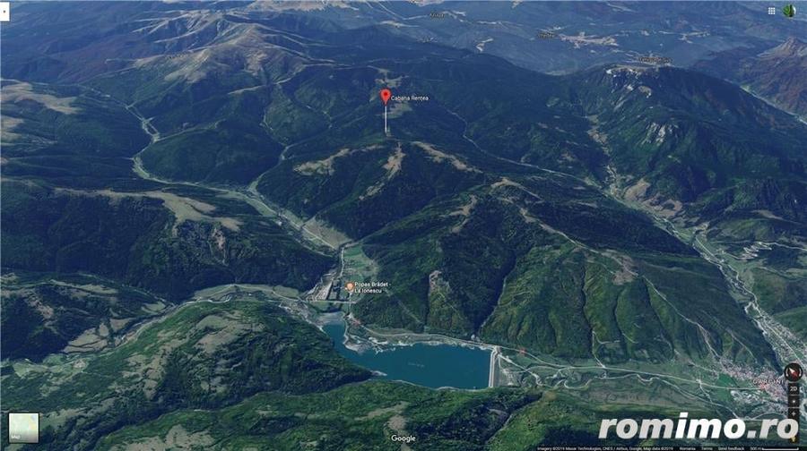 Teren de 7500 mp, în Central