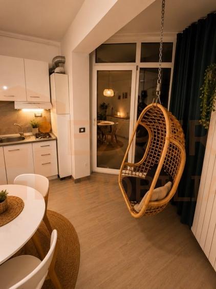 Apartament cu 2 camere decomandat, mobilat în Mamaia-Sat