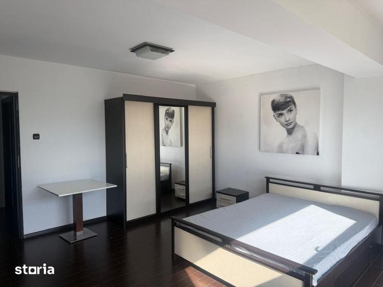 Apartament cu 2 camere decomandat în 1 Mai