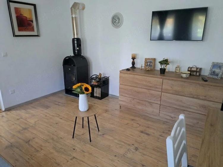 Casă cu 2 camere cu Teren 900 Mp în Preutești