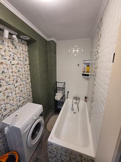 Apartament cu 2 camere decomandat, mobilat în Berceni