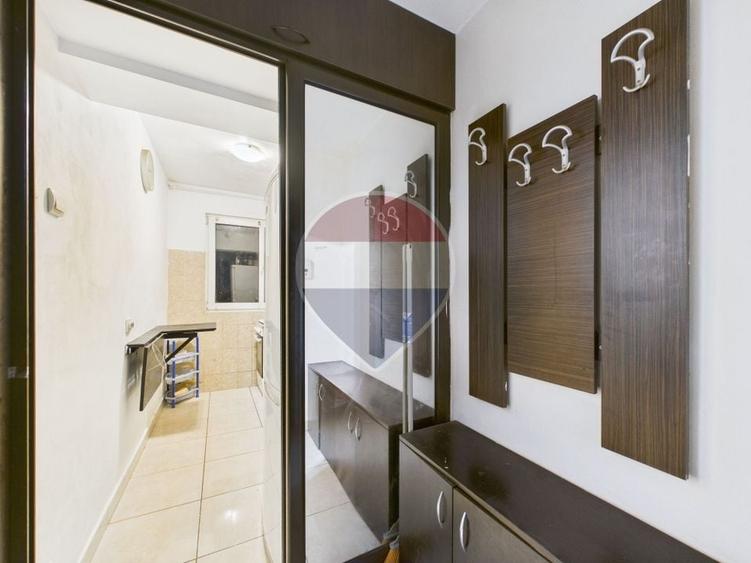 Apartament cu 2 camere semidecomandat, mobilat în Drumul Taberei