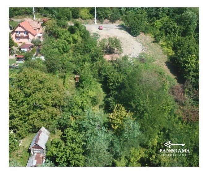 Teren Construcții intravilan de 809 mp, în Nord