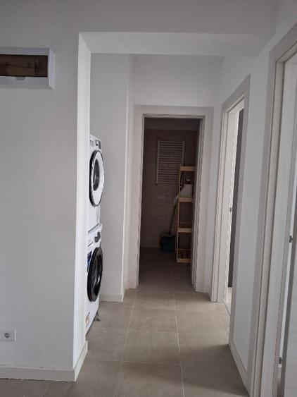 Apartament cu 2 camere decomandat, mobilat în Prelungirea Ghencea