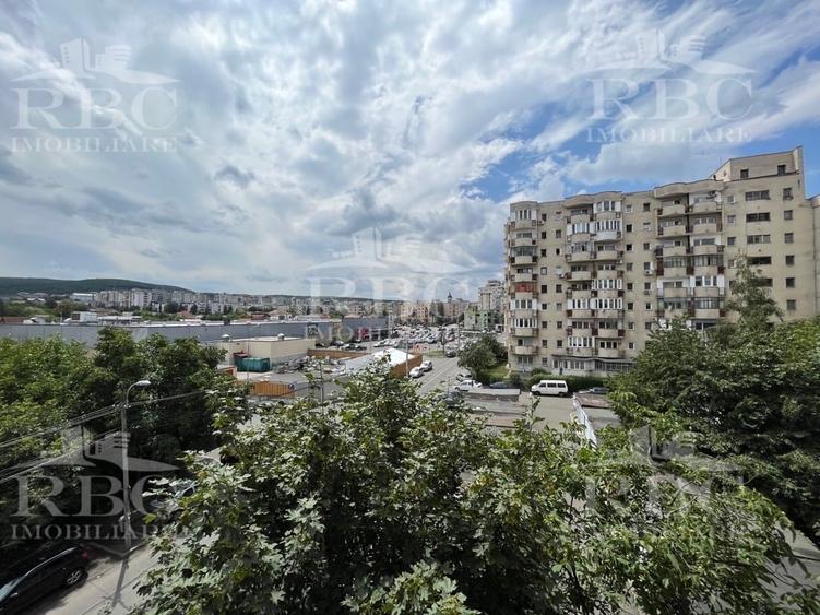 Garsonieră decomandată în Semicentral