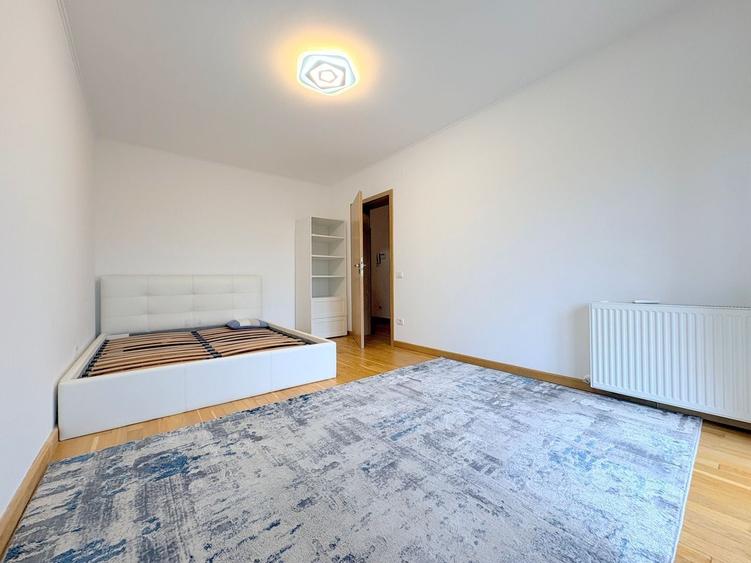Duplex cu 4 camere cu Canalizare în Dumbrăvița
