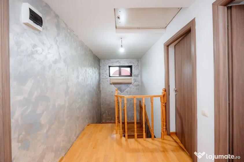 Casă cu 4 camere cu Teren 779 Mp în Piscani