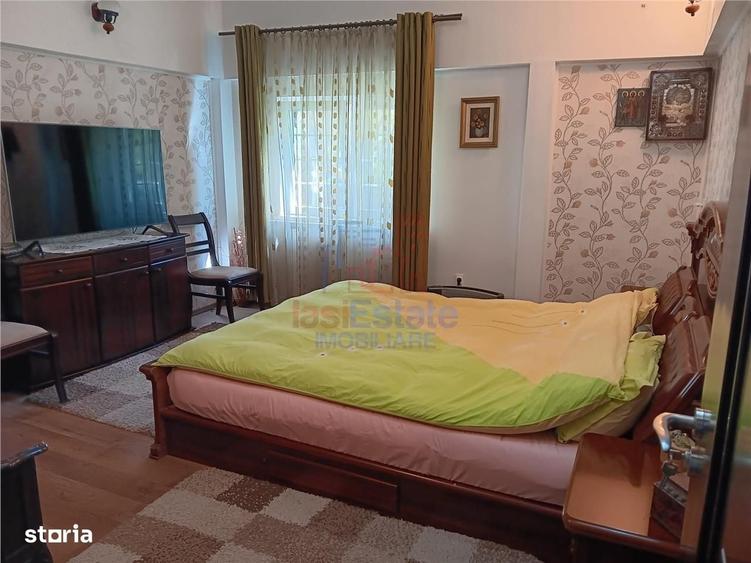 Casă cu 3 camere decomandat în Valea Adâncă