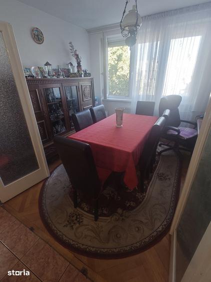 Apartament cu 4 camere decomandat în Nord