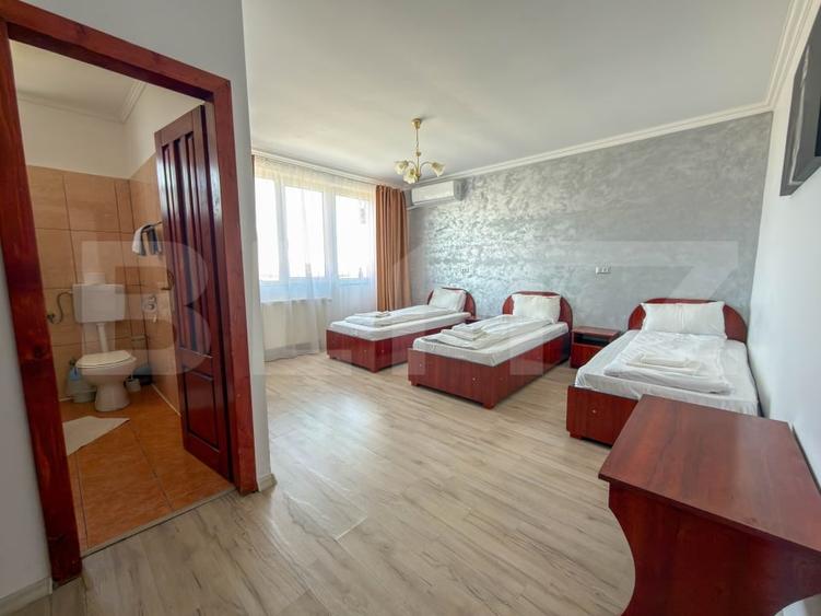Spațiu comercial, de 1,030 mp, în Sânmartin