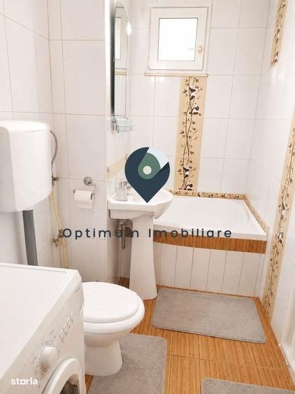 Apartament cu 3 camere semidecomandat în Gheorgheni