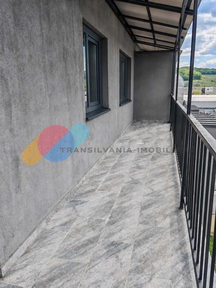 Apartament cu 3 camere decomandat în Dâmbul Rotund