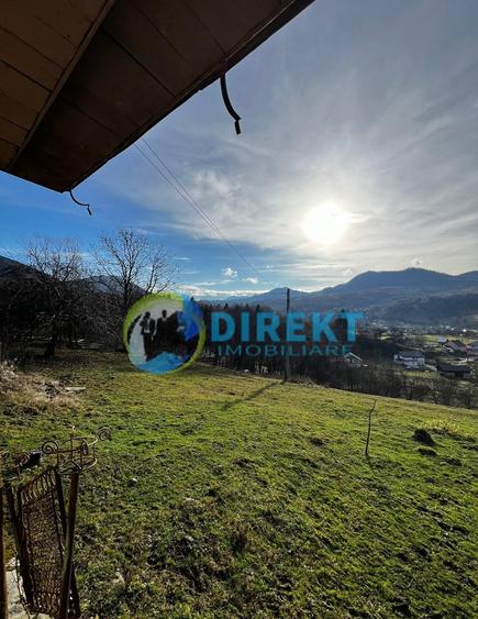 Casă individuală cu 3 camere cu Teren 5000 Mp în Tiha Bârgăului