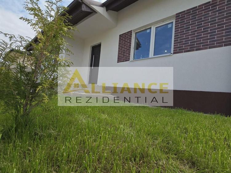 Casă individuală cu 3 camere cu Canalizare în Berceni