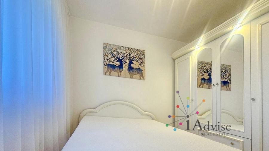 Apartament cu 3 camere, mobilat în Centrul Civic