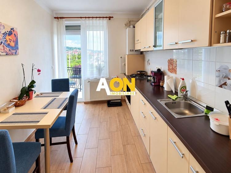 Apartament cu 2 camere decomandat, mobilat în Cetate