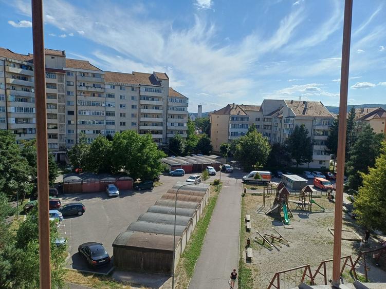 Apartament 3 camere decomandat | Proaspat zugravit | Zona Nicolae Iorga - 4