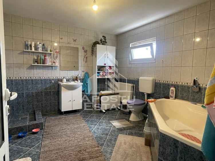 Casă individuală cu 6 camere cu Canalizare în Liebling