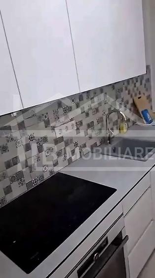 Apartament cu 3 camere decomandat în 7 Noiembrie