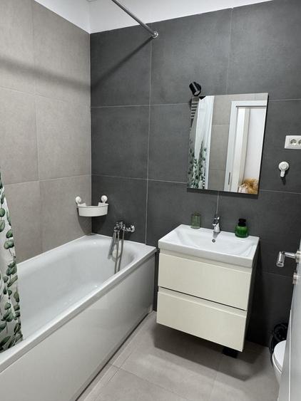 Garsonieră decomandată în Berceni