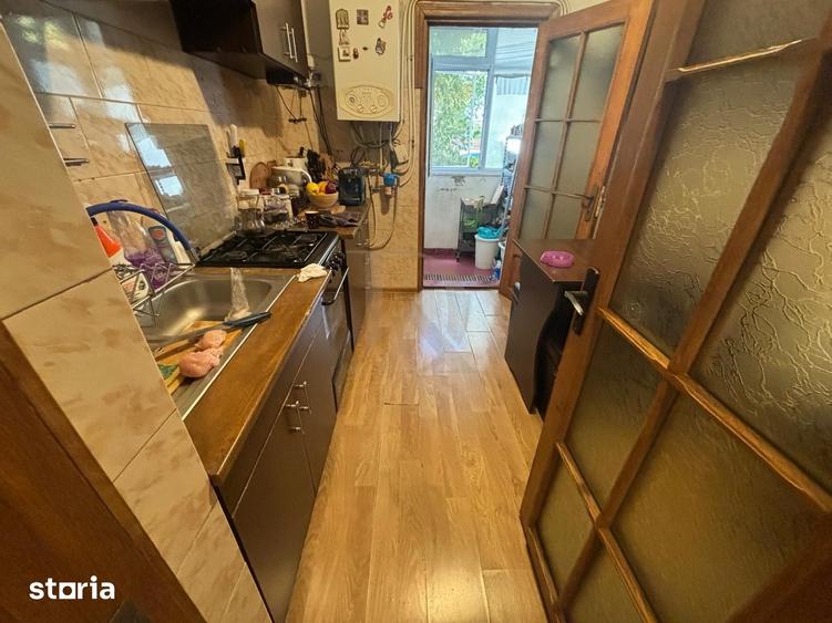 Apartament cu 4 camere decomandat, mobilat în Tătărași