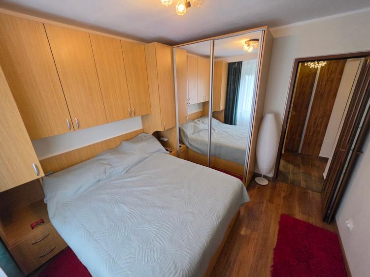Apartament cu 2 camere decomandat în Colentina