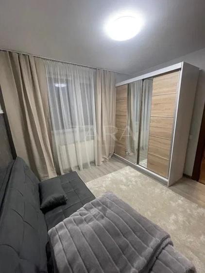 Apartament cu 3 camere decomandat, mobilat în Iris
