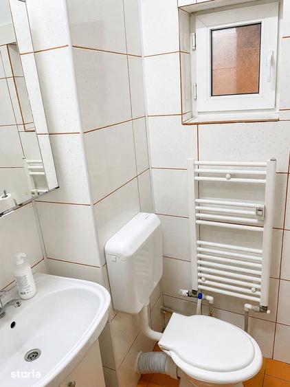 Apartament cu 3 camere decomandat în Crângași