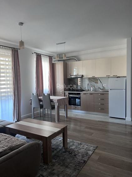 Apartament cu doua camere de inchiriat