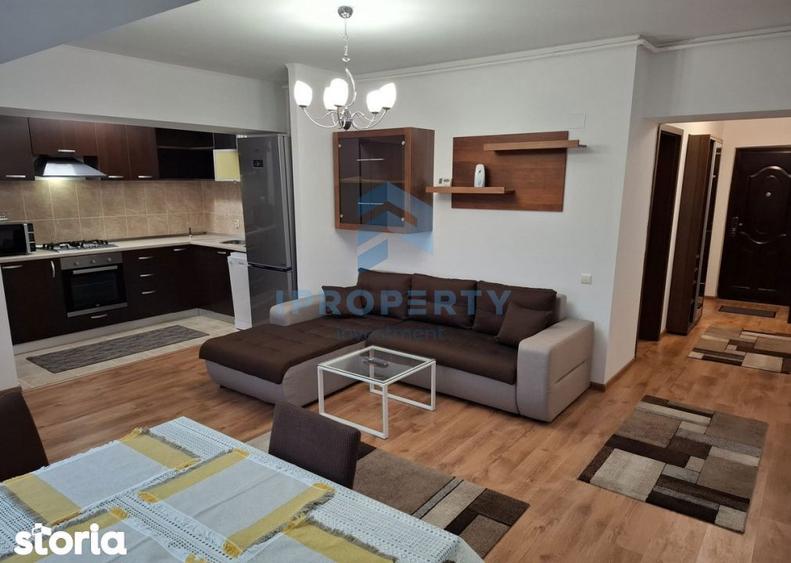 Apartament cu 3 camere, mobilat în Titan