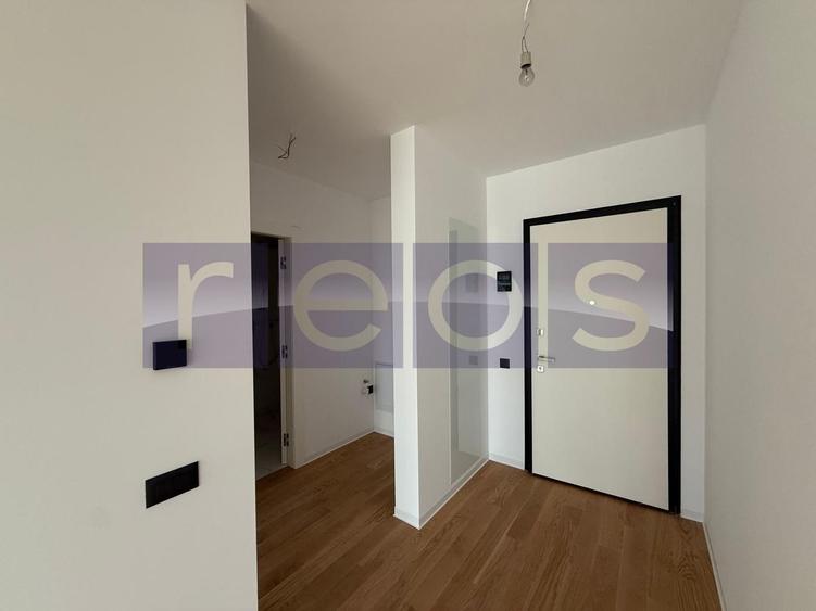 Apartament cu 2 camere în Barbu Văcărescu