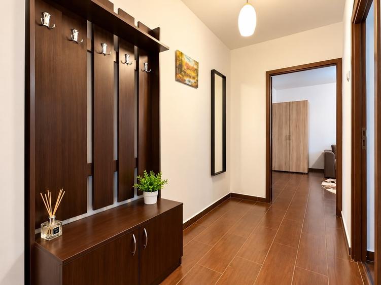 Apartament cu 2 camere decomandat, mobilat în Drumul Taberei