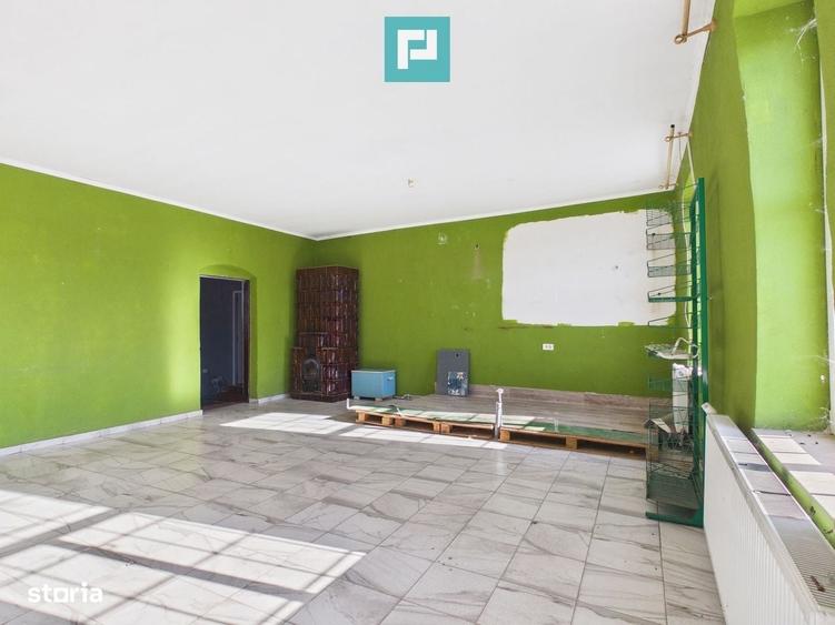 Spațiu comercial, de 225 mp, în Covaci