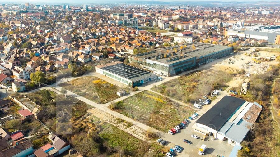 Teren Construcții intravilan de 5196 mp, în Trei Stejari