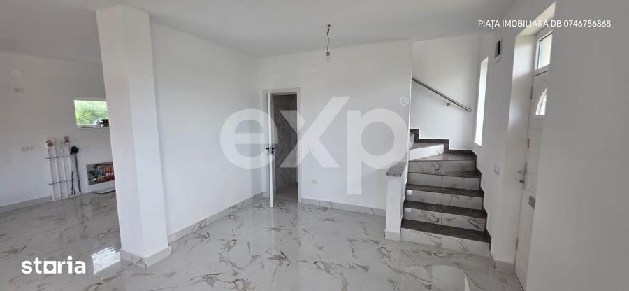 Casă cu 3 camere cu Teren 406 Mp în Ulmi