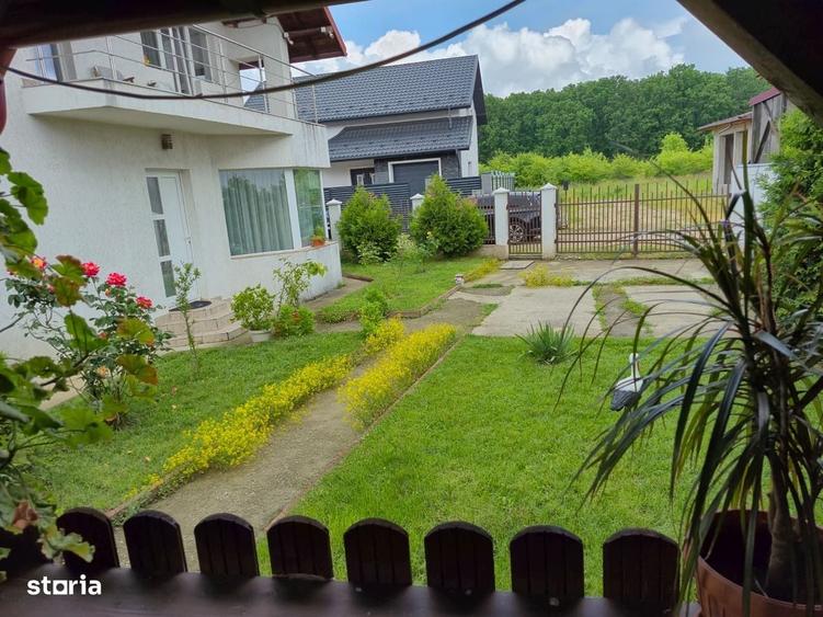 Casă cu 3 camere cu Teren 301 Mp în Smeura