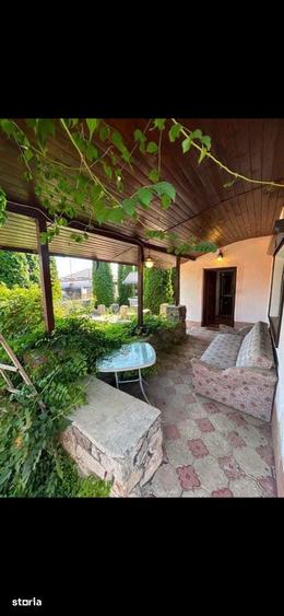 De vanzare casa la 5 minute de Roman, 3 camere, teren de 817mp, 99000 - 1
