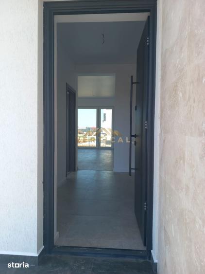 Apartament cu 3 camere în Berceni