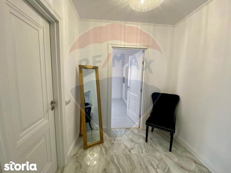 Apartament cu 2 camere semidecomandat, mobilat în Florești