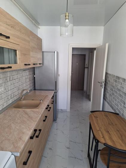 Garsonieră decomandată în Fundeni