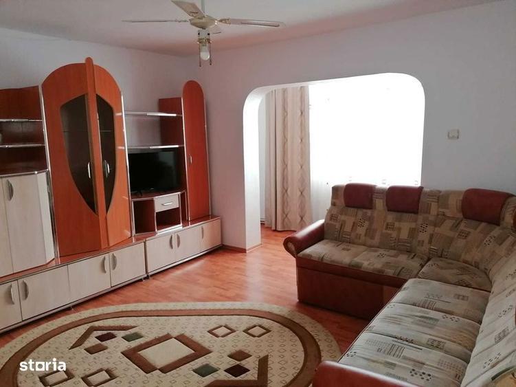 Apartament cu 2 camere, mobilat în Central
