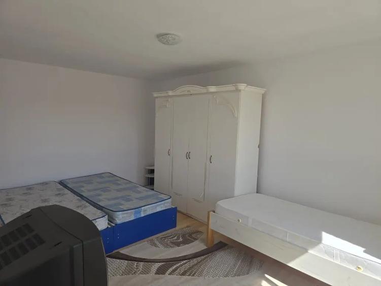 Casă cu 3 camere în Sud