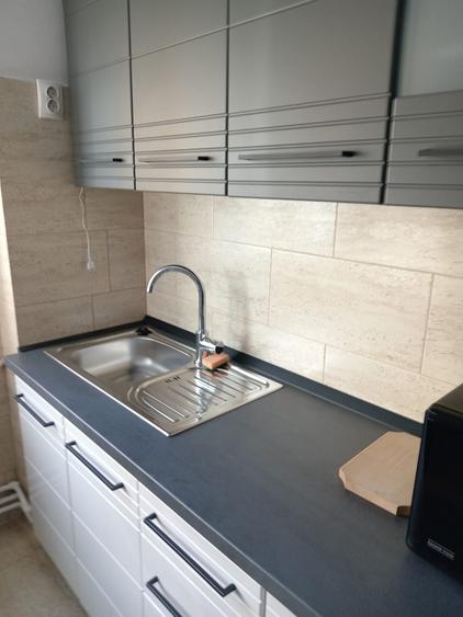 Apartament cu 2 camere semidecomandat în Take Ionescu