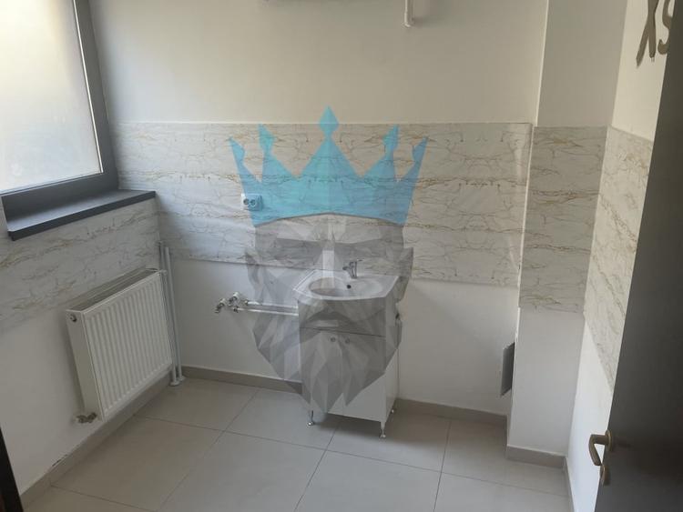 Spațiu comercial, de 79 mp, în Moșilor