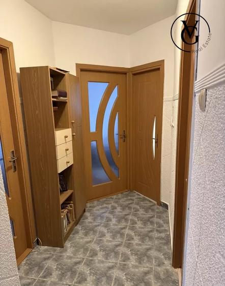 Apartament cu 4 camere decomandat în Inel II